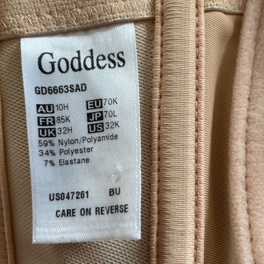 Goddess Bra - Picture 6 of 7